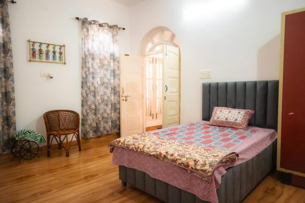 Blue Door Villa By Homeyhuts Rājpur 외부 사진